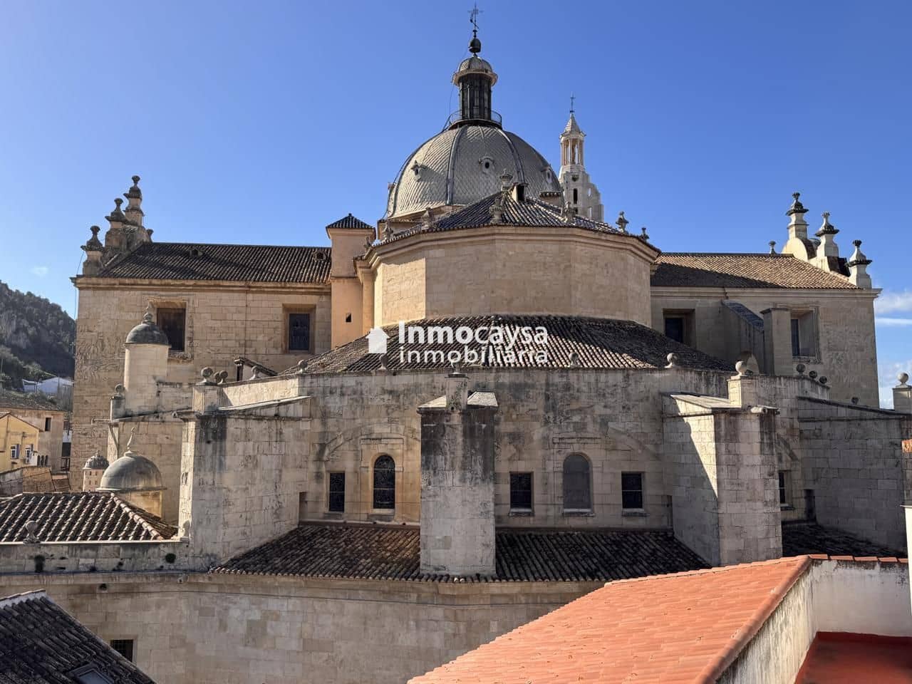 1 slaapkamer Flat te huur in Xativa - € 900 (Ref: 9554402)