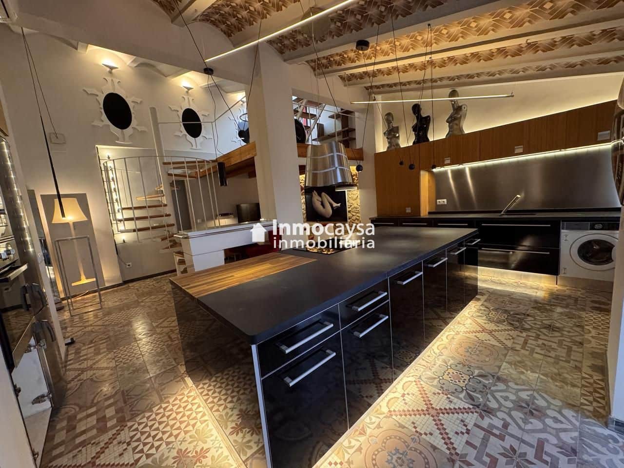 1 slaapkamer Flat te huur in Xativa - € 900 (Ref: 9554402)