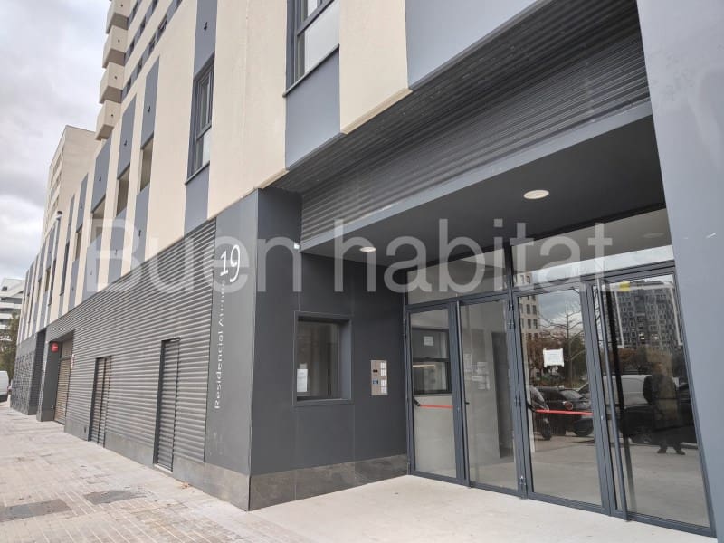 Office for rent in Valencia city with garage - € 1,100 (Ref: 9586883)