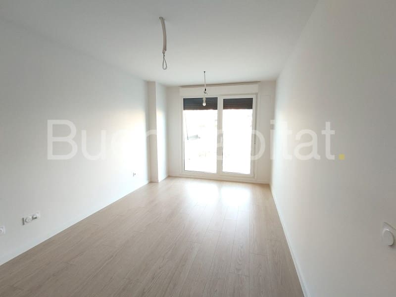 Office for rent in Valencia city with garage - € 1,100 (Ref: 9586883)