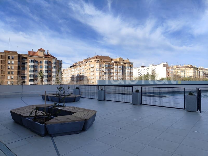 Office for rent in Valencia city with garage - € 1,100 (Ref: 9586883)