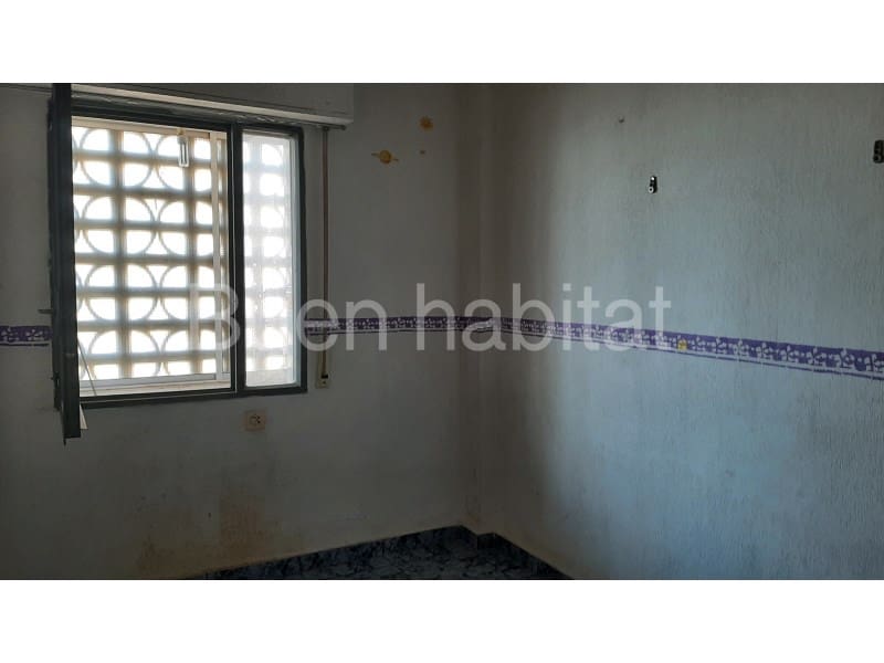 4 camera da letto Appartamento in vendita in Alicante citta - 125.000 € (Rif: 9586885)