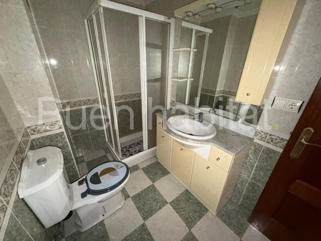 4 Zimmer Wohnung zu verkaufen in Norte, Alicante / Alacant Stadt - 125.000 € (Ref: 9586885)