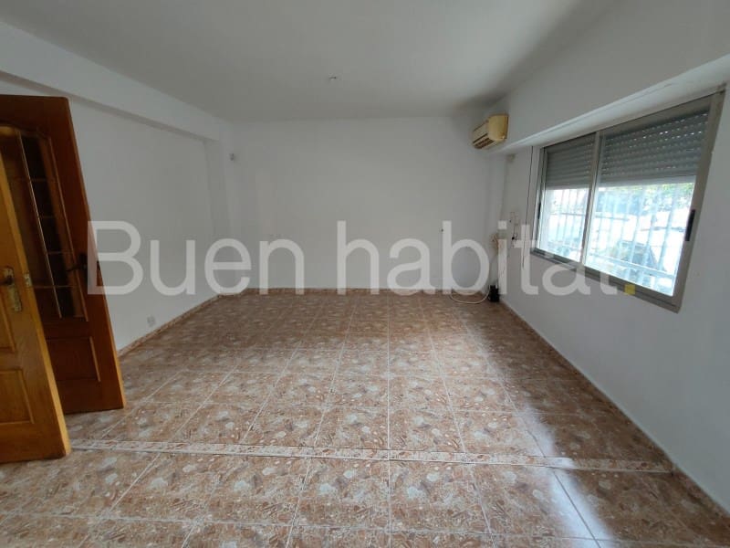 2 bedroom Flat for sale in Torrent - € 105,000 (Ref: 9586887)