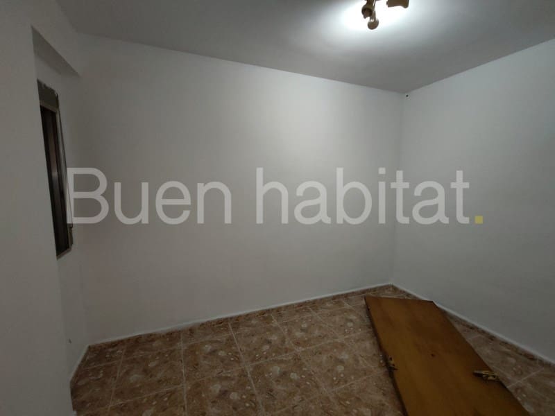 2 bedroom Flat for sale in Torrent - € 105,000 (Ref: 9586887)