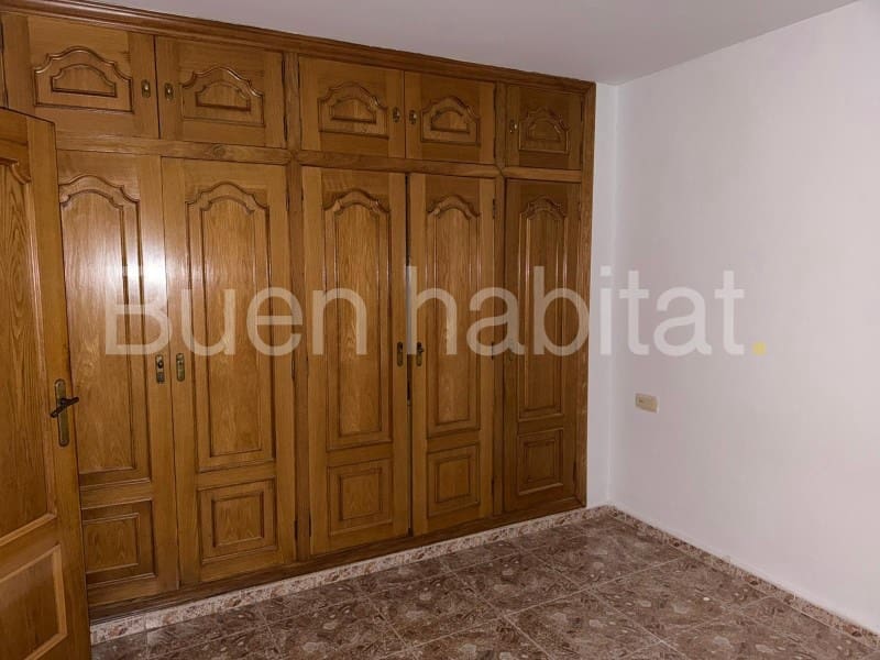 2 bedroom Flat for sale in Torrent - € 105,000 (Ref: 9586887)