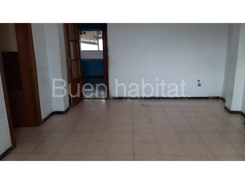 3 bedroom Flat for sale in San Vicente / Sant Vicent del Raspeig - € 102,000 (Ref: 9586889)