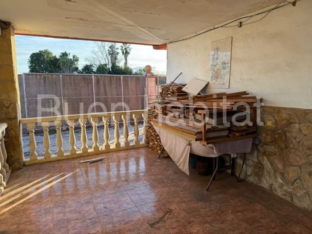 3 makuuhuone Huvila myytävänä paikassa El Grau de Castelló, Castelló de la Plana mukana uima-altaan 
autotalli - 90 000 € (Ref: 9586890)