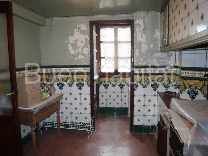 9 bedroom Townhouse for sale in Vilafranca - € 170,000 (Ref: 9586891)