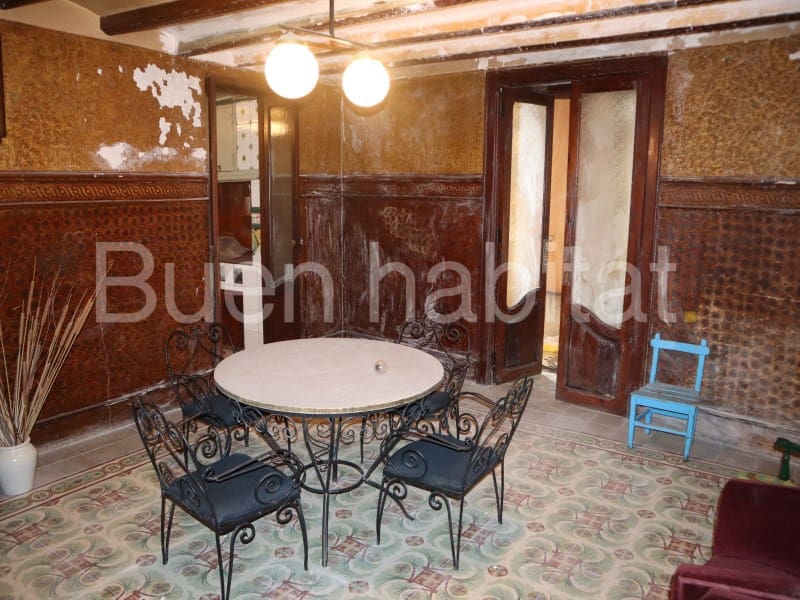 9 bedroom Townhouse for sale in Vilafranca - € 170,000 (Ref: 9586891)