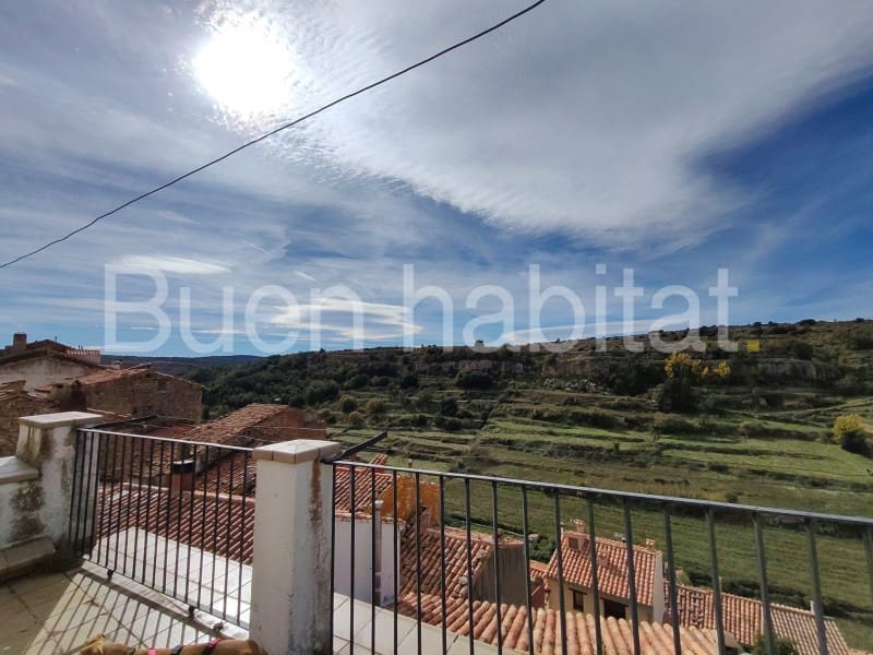 9 bedroom Townhouse for sale in Vilafranca - € 170,000 (Ref: 9586891)