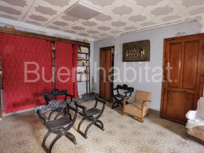 9 bedroom Townhouse for sale in Vilafranca - € 170,000 (Ref: 9586891)