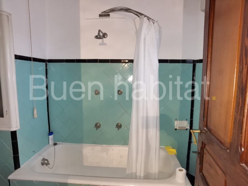 9 bedroom Townhouse for sale in Vilafranca - € 170,000 (Ref: 9586891)