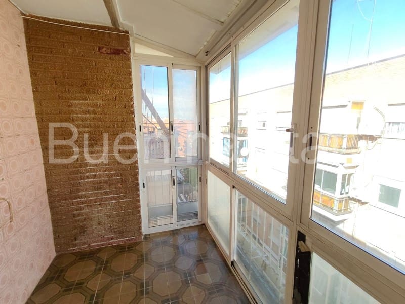 3 bedroom Flat for sale in Torrent - € 119,000 (Ref: 9586893)