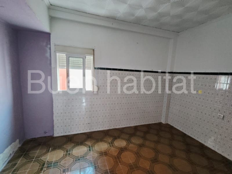 3 bedroom Flat for sale in Torrent - € 119,000 (Ref: 9586893)