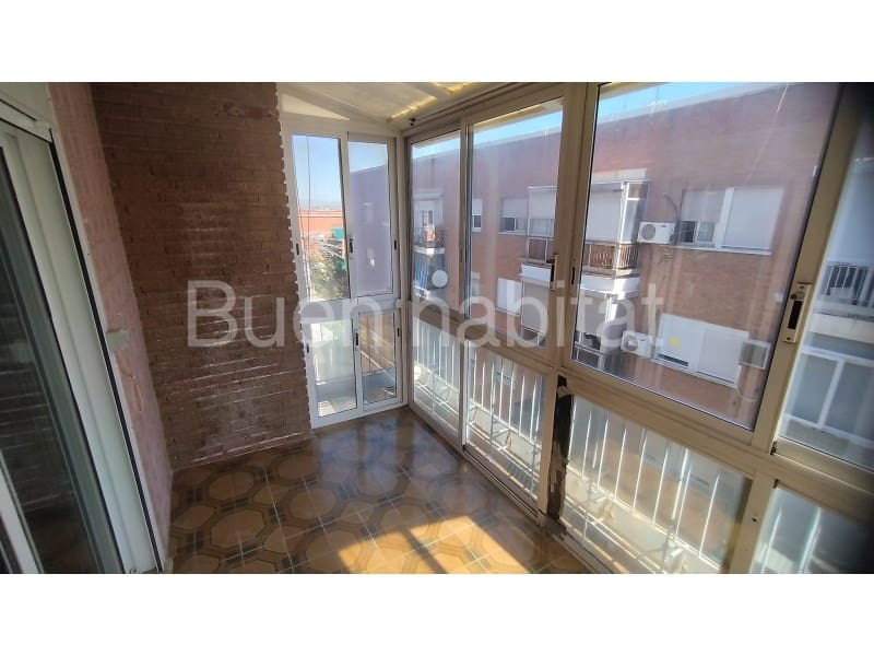 3 bedroom Flat for sale in Torrent - € 119,000 (Ref: 9586893)