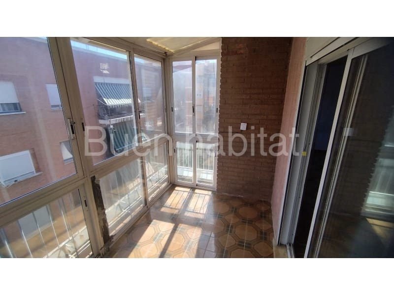 3 bedroom Flat for sale in Torrent - € 119,000 (Ref: 9586893)