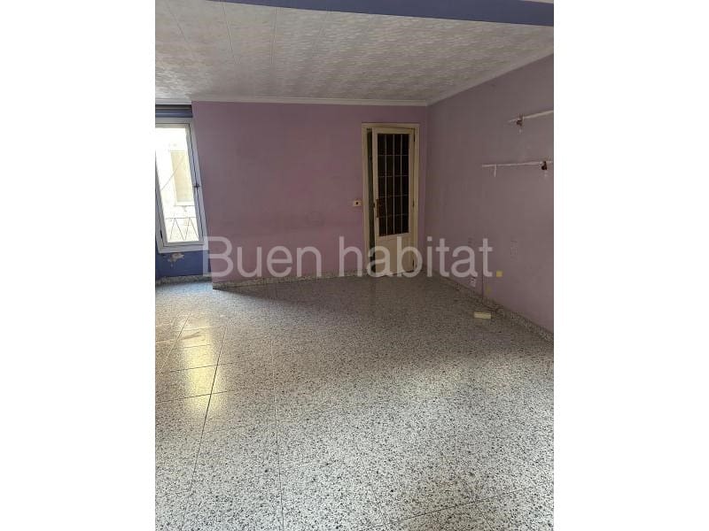 2 chambre Appartement à vendre à Castello de la Plana - 81 000 € (Ref: 9586894)