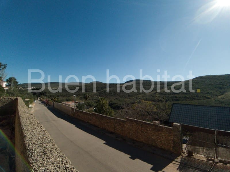 3 bedroom Villa for sale in Turis with garage - € 150,000 (Ref: 9586896)