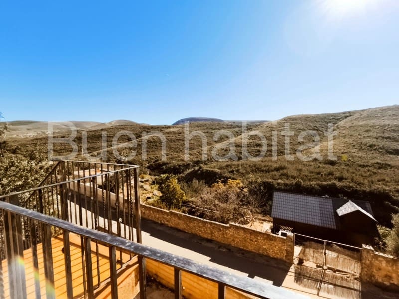 3 bedroom Villa for sale in Turis with garage - € 150,000 (Ref: 9586896)