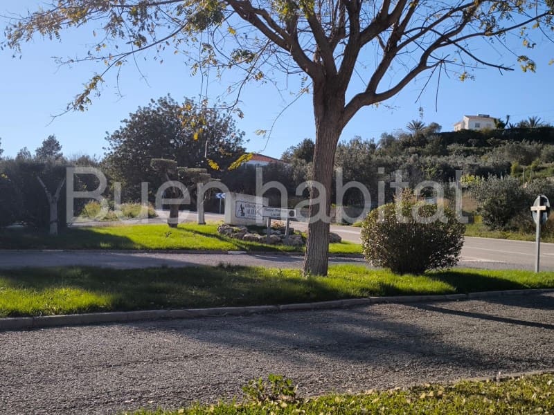 3 bedroom Villa for sale in Turis with garage - € 150,000 (Ref: 9586896)