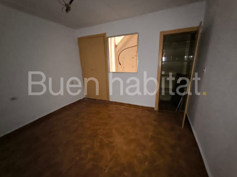 5 camera da letto Casa in vendita in L'Alcora - 50.000 € (Rif: 9586898)