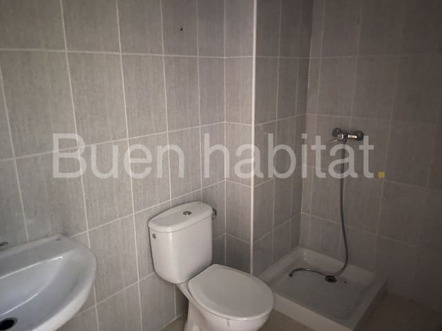 4 bedroom Townhouse for sale in Calafell with garage - € 371,000 (Ref: 9586900)