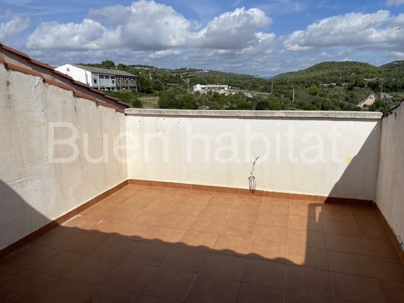 4 bedroom Townhouse for sale in Calafell with garage - € 371,000 (Ref: 9586900)