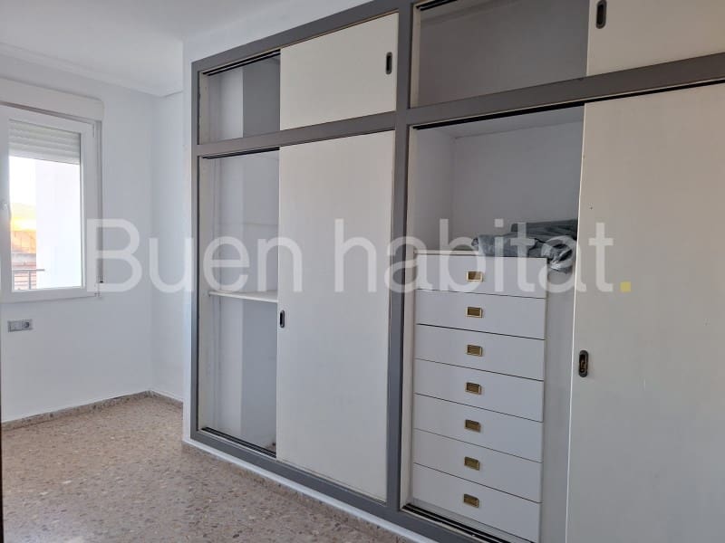 3 soverom Leilighet til leie i Onda - € 750 (Ref: 9608118)