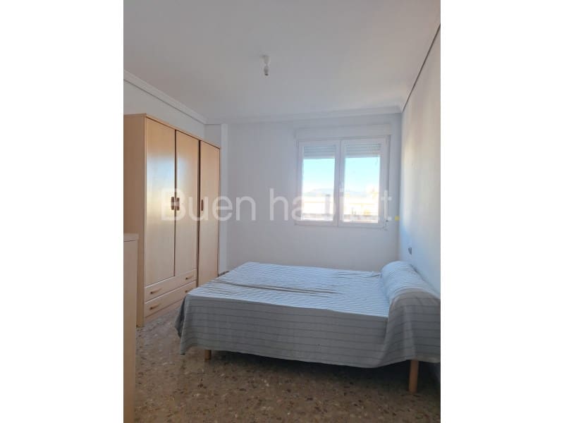 3 soverom Leilighet til leie i Onda - € 750 (Ref: 9608118)