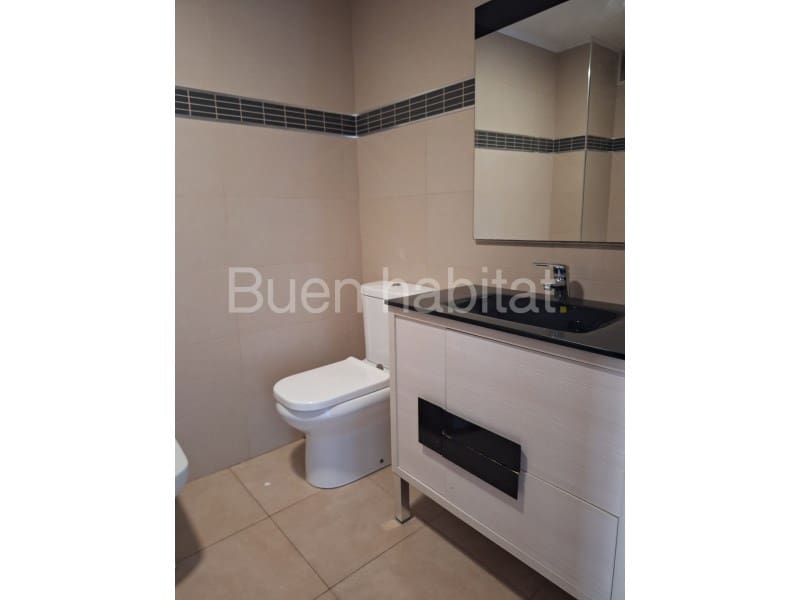 3 soverom Leilighet til leie i Onda - € 750 (Ref: 9608118)