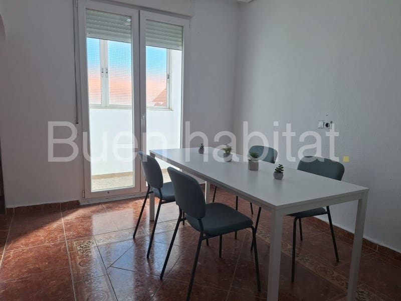 3 soverom Leilighet til leie i Onda - € 750 (Ref: 9608118)