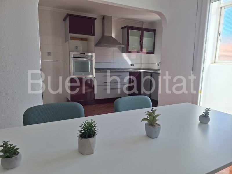 3 soverom Leilighet til leie i Onda - € 750 (Ref: 9608118)