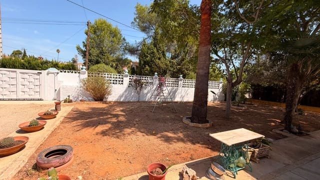 Chalet de 3 habitaciones en Alberic en venta con piscina garaje - 210.000 € (Ref: 10062709)