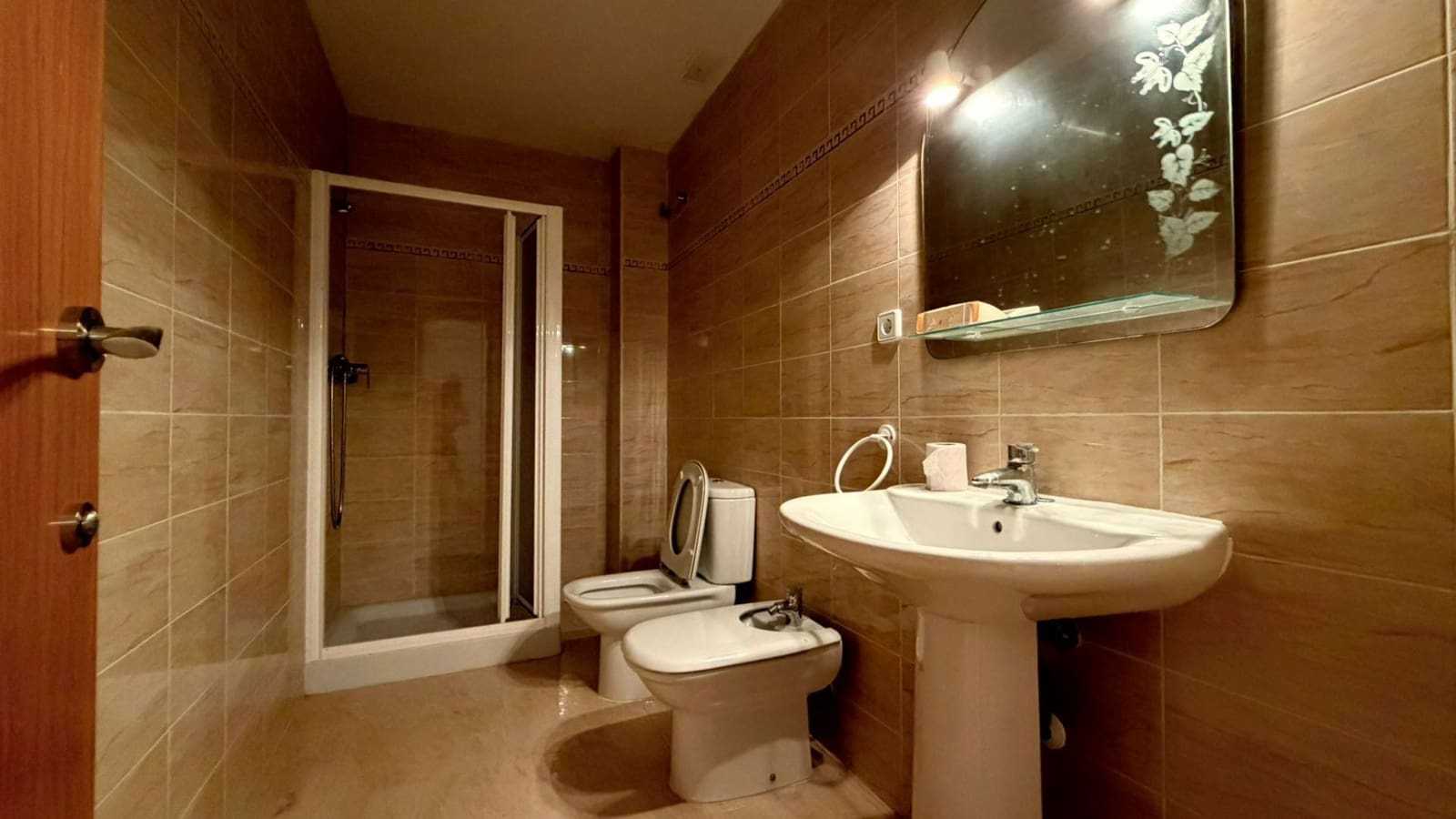 Piso de 3 habitaciones en Alberic en venta - 120.000 € (Ref: 10062710)
