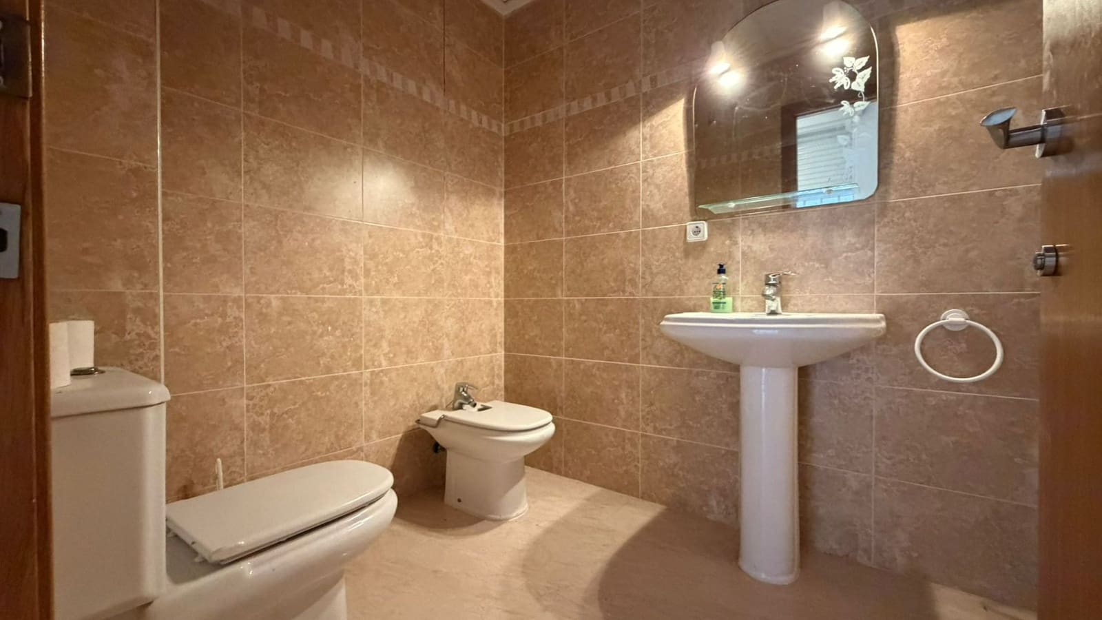 Piso de 3 habitaciones en Alberic en venta - 120.000 € (Ref: 10062710)