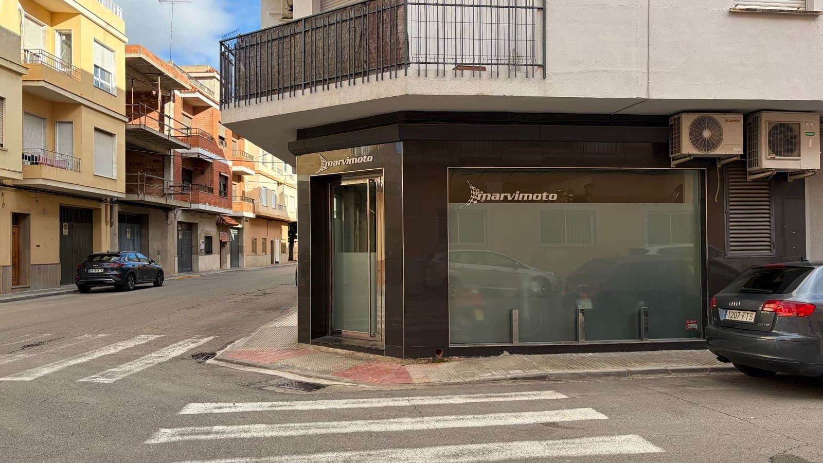 Local Commercial à vendre à Alberic - 124 000 € (Ref: 10062719)