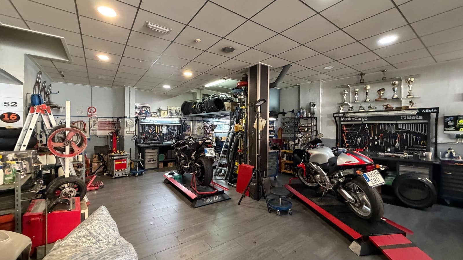 Local Commercial à vendre à Alberic - 124 000 € (Ref: 10062719)