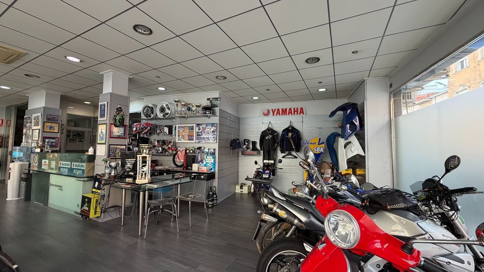 Local Commercial à vendre à Alberic - 124 000 € (Ref: 10062719)