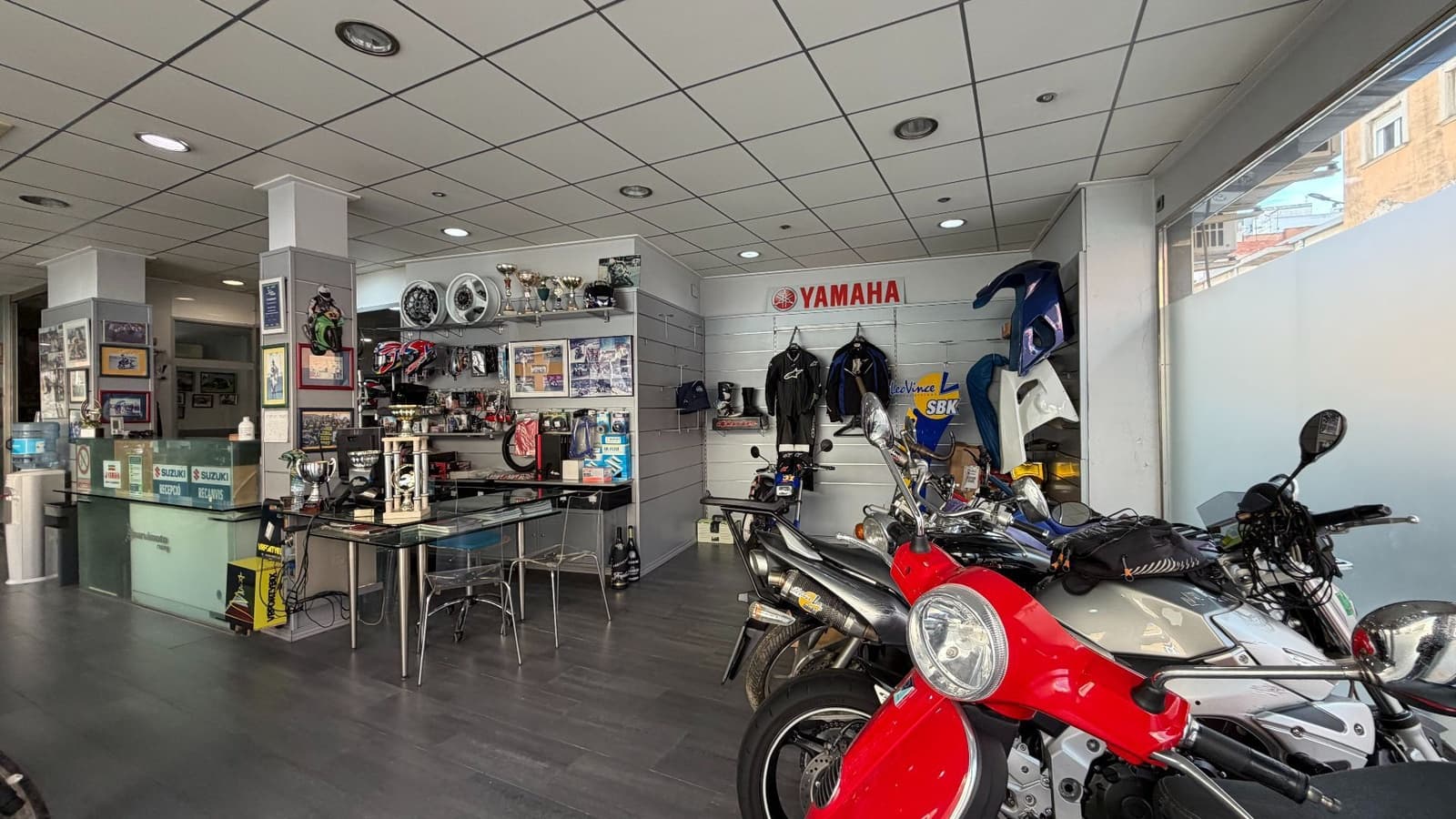 Local Commercial à vendre à Alberic - 124 000 € (Ref: 10062719)