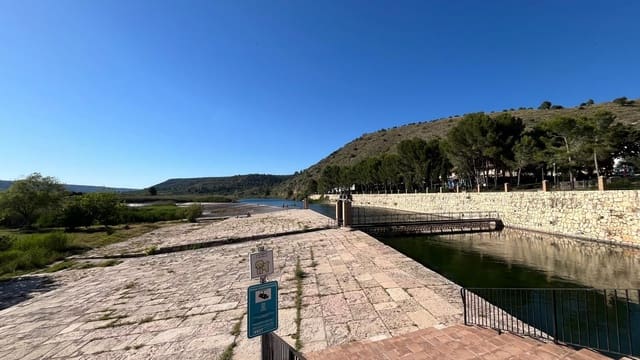Garage à vendre à Antella - 13 000 € (Ref: 10062721)