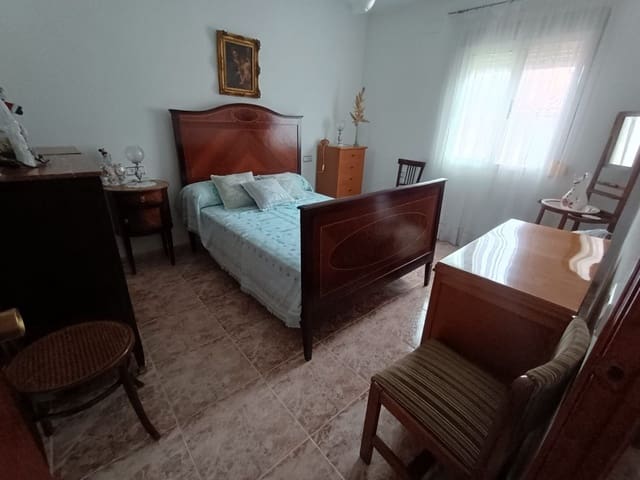 Chalet de 4 habitaciones en Manuel en venta - 169.900 € (Ref: 10062722)