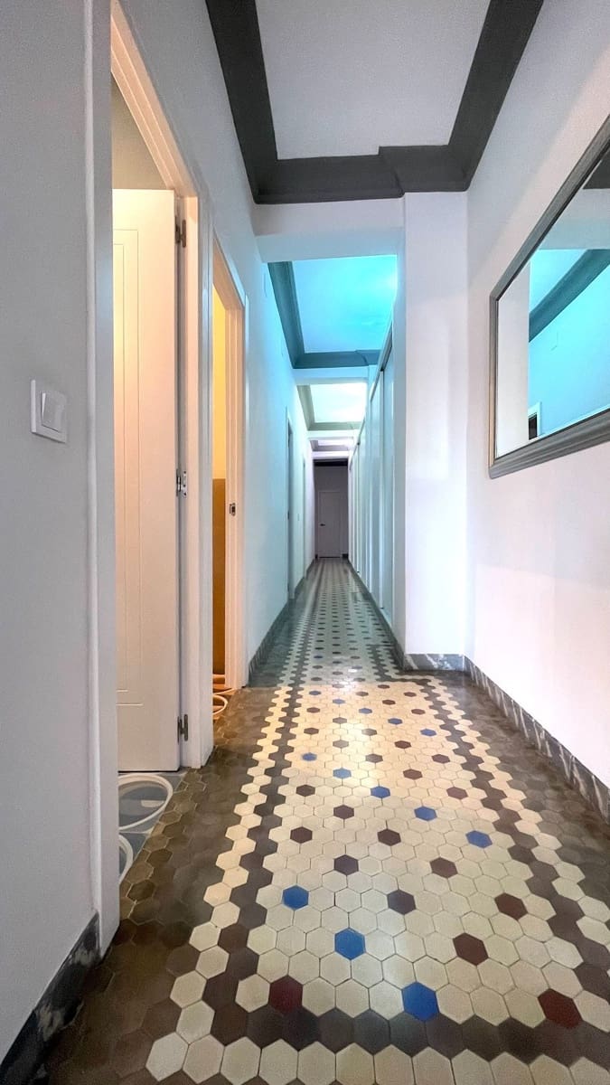2 sovrum Lägenhet att hyra i Valencia stad - 1 750 € (Ref: 10080493)
