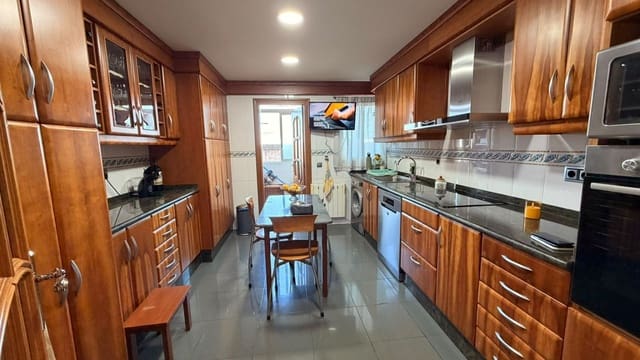3 Zimmer Wohnung zu verkaufen in Alberic - 145.000 € (Ref: 10088876)