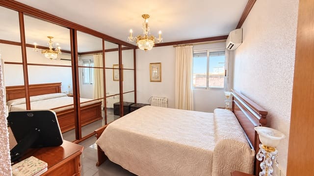 3 chambre Appartement à vendre à Alberic - 140 000 € (Ref: 10088876)