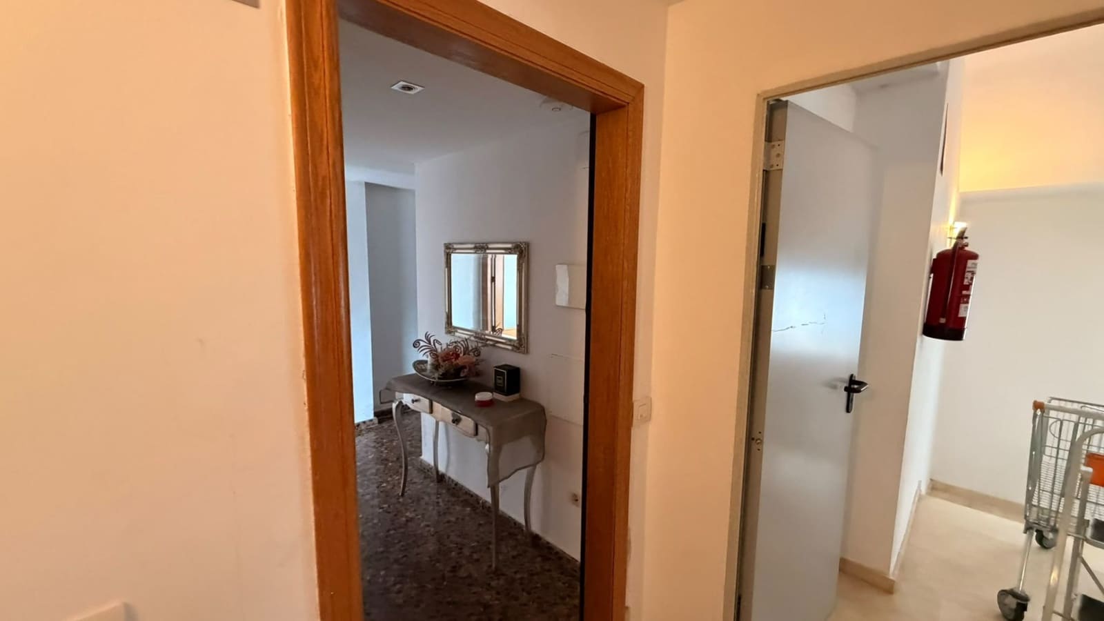Piso de 2 habitaciones en Alberic en venta - 140.000 € (Ref: 10091048)
