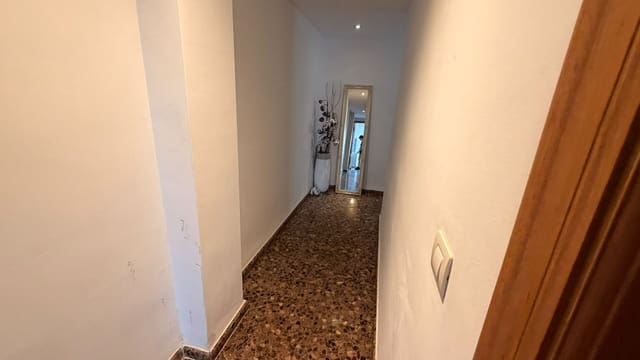 Piso de 2 habitaciones en Alberic en venta - 140.000 € (Ref: 10091048)