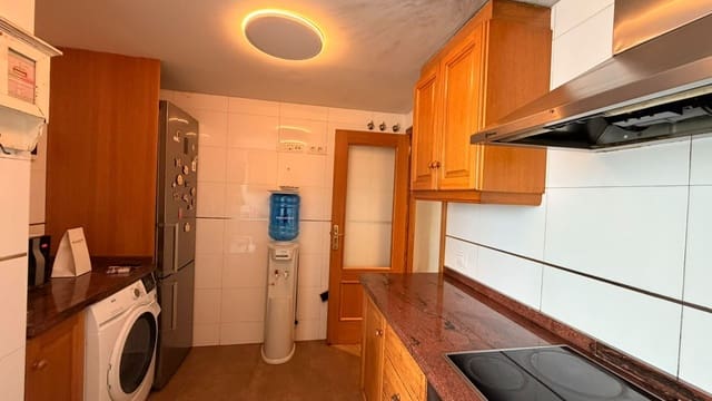 Piso de 2 habitaciones en Alberic en venta - 140.000 € (Ref: 10091048)