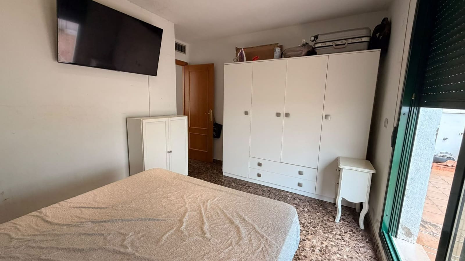 Piso de 2 habitaciones en Alberic en venta - 140.000 € (Ref: 10091048)