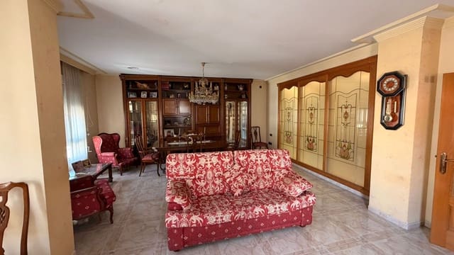 4 sovrum Lägenhet till salu i Alberic - 135 000 € (Ref: 10114633)